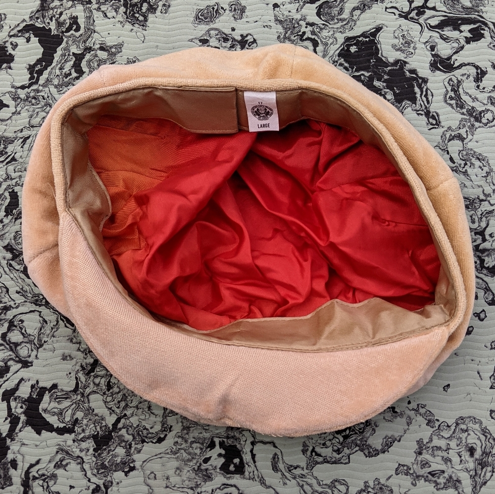 Vintage Velvet Newboy Hat - Picture 3 of 5